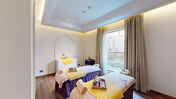 Radisson Collection Hotel & Spa, Riverfront Srinagar