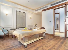 Radisson Collection Hotel & Spa, Riverfront Srinagar