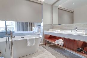 Radisson Collection Hotel & Spa, Riverfront Srinagar