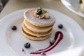 Radisson Collection Hotel & Spa, Riverfront Srinagar