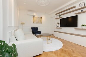 Apartment in the City Centre by Renters