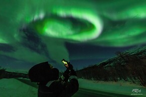 Enter Amalie Apartment Hotel