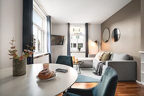 Enter Amalie Apartment Hotel