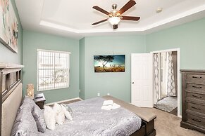 Devine Paradise at Tuscan Ridge