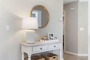 Table Rock Cottage Tranquil 2 BDR Condo 5 Min to Table Rock Lake!