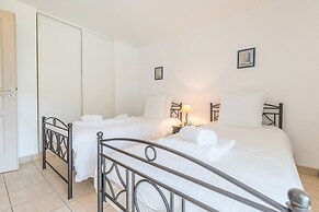 Madame Vacances Villas Club Royal 17