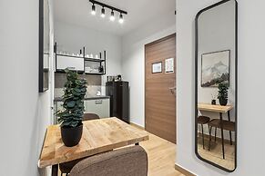 limehome Athens Solonos City Center