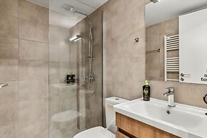 limehome Athens Solonos City Center