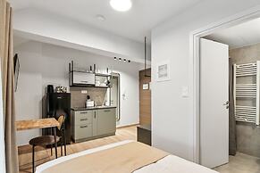 limehome Athens Solonos City Center