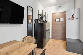 limehome Athens Solonos City Center