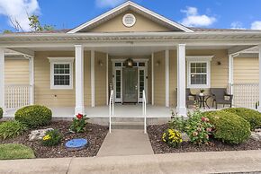 Villa at the Hills - A Grand Branson Vacation! 4 BDR Golf Resort Villa