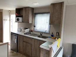 Immaculate 3 Bedroom Caravan in Presthaven