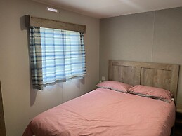 Immaculate 3 Bedroom Caravan in Presthaven