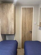 Immaculate 3 Bedroom Caravan in Presthaven