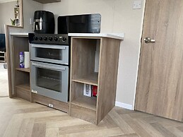 Immaculate 3 Bedroom Caravan in Presthaven