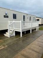 Immaculate 3 Bedroom Caravan in Presthaven