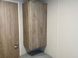 Immaculate 3 Bedroom Caravan in Presthaven