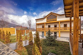 Taniqinn Dilijan Hotel