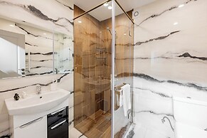 Taniqinn Dilijan Hotel