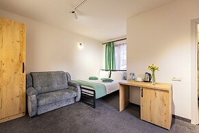 Taniqinn Dilijan Hotel