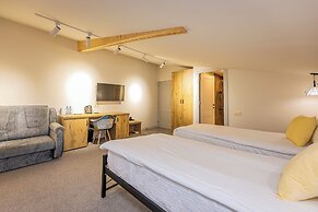 Taniqinn Dilijan Hotel