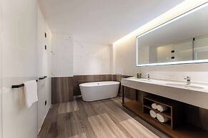 Hilton Garden Inn Huzhou High-Speed Railway Station