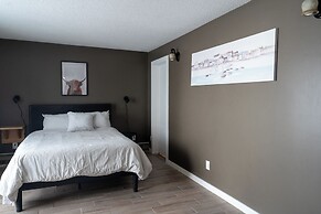 One Bedroom Condo Near Whyte Ave