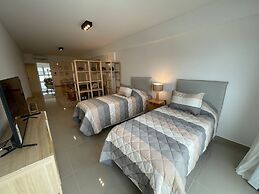 Urban Luxury - Studio Living in San Telmo