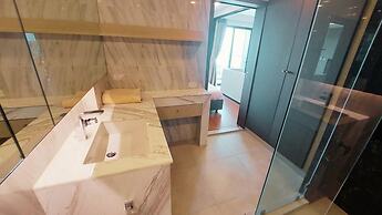 Seaview Condo In 5 Star Resort - MG1