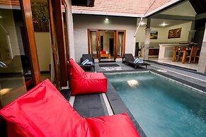 Taman Bali Villa Dewi Sri