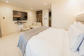 Haeilri Pool & Spa Hotel