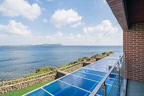 Haeilri Pool & Spa Hotel