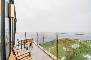 Haeilri Pool & Spa Hotel