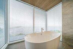 Haeilri Pool & Spa Hotel