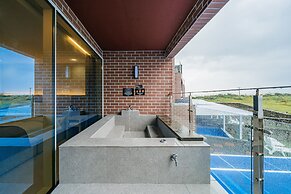 Haeilri Pool & Spa Hotel