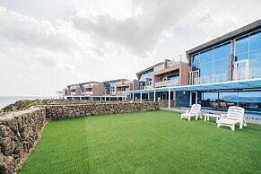 Haeilri Pool & Spa Hotel