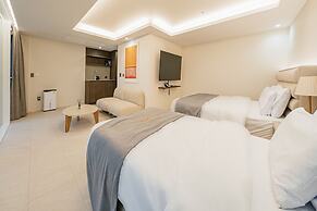 Haeilri Pool & Spa Hotel