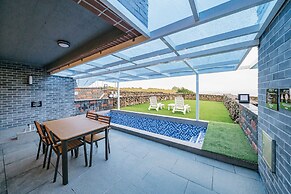 Haeilri Pool & Spa Hotel