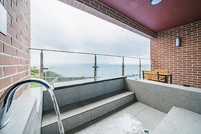 Haeilri Pool & Spa Hotel