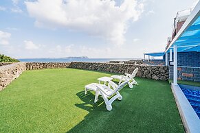 Haeilri Pool & Spa Hotel