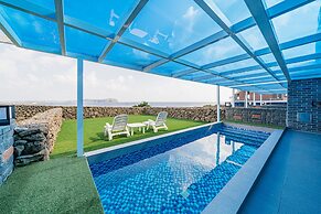 Haeilri Pool & Spa Hotel