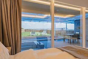 Haeilri Pool & Spa Hotel