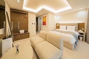 Haeilri Pool & Spa Hotel