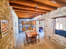 Traditional Village Pool Apartment