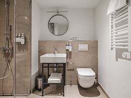 Numa Düsseldorf Leo