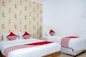 OYO 1454 111 Residence