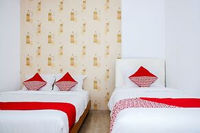 OYO 1454 111 Residence