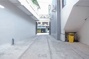 OYO 1454 111 Residence