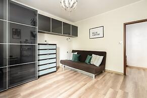 Poznań Center Apartment by Renters