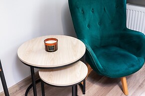 Poznań Center Apartment by Renters